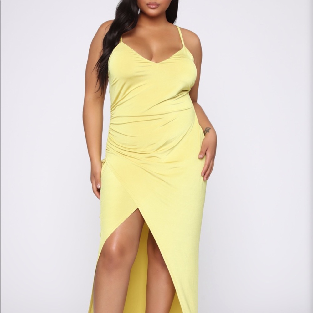Yellow maxi dress with tags